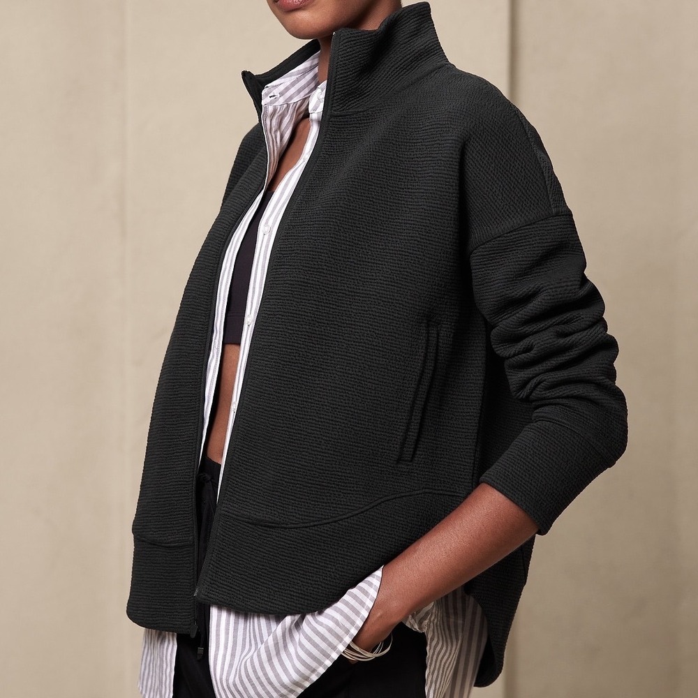 NWT Banana Republic Women's Active Textured Zip Jacket Black Sz L $90